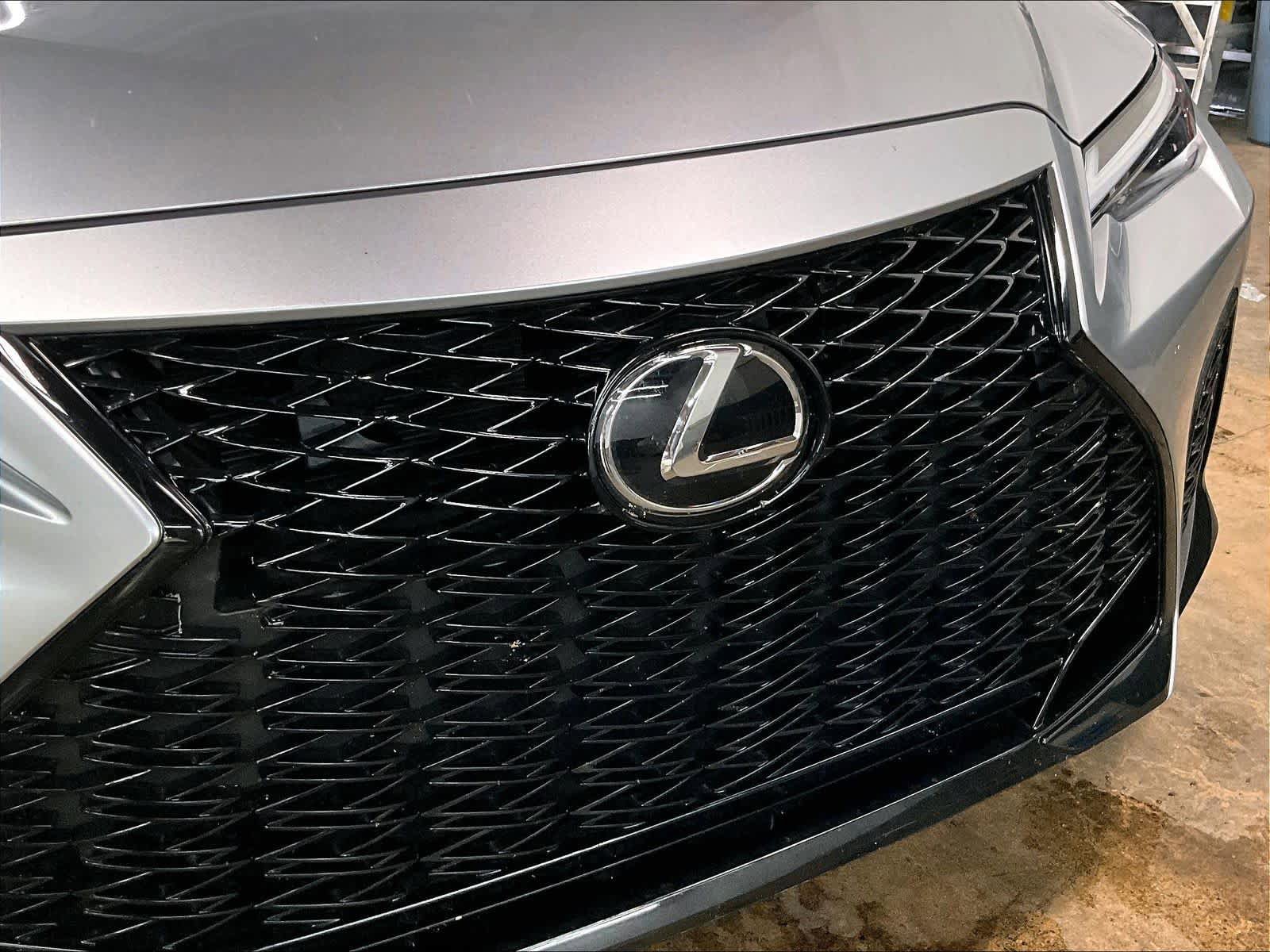 Used 2024 Lexus IS 300 F Sport w/ Accessory Package 2 RWD image 31