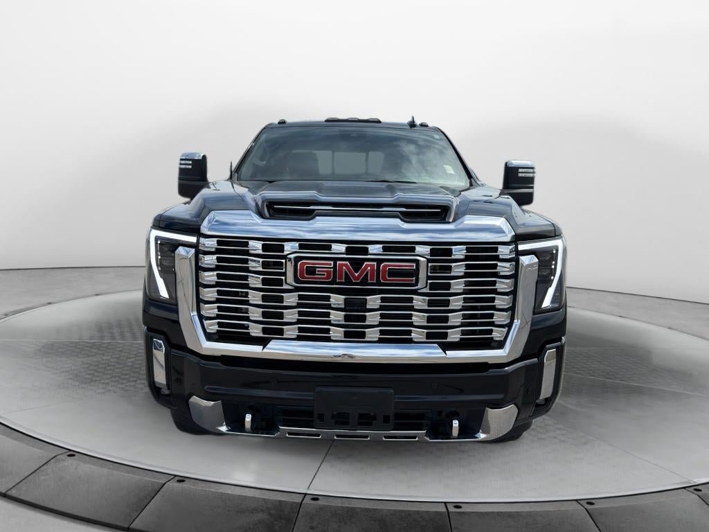 Certified 2025 GMC Sierra 3500 Denali w/ Denali Reserve Package AWD/4WD image 8