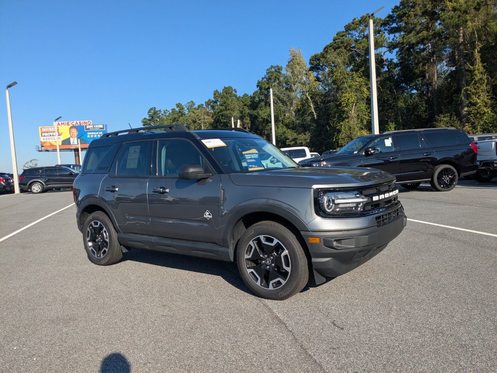 Certified 2024 Ford Bronco Sport Outer Banks AWD/4WD image 2