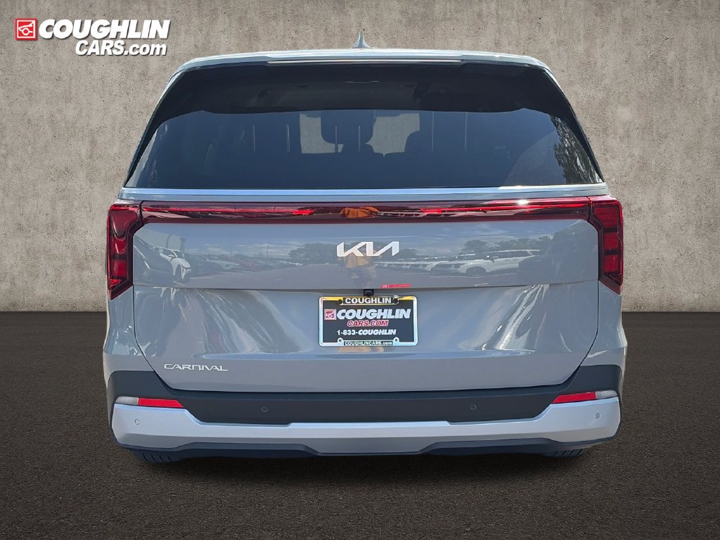 New 2027 Kia Carnival FWD image 6