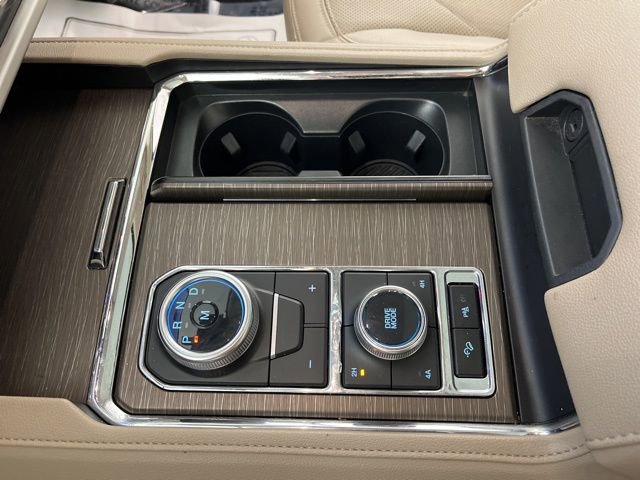Used 2023 Ford Expedition Limited image 31