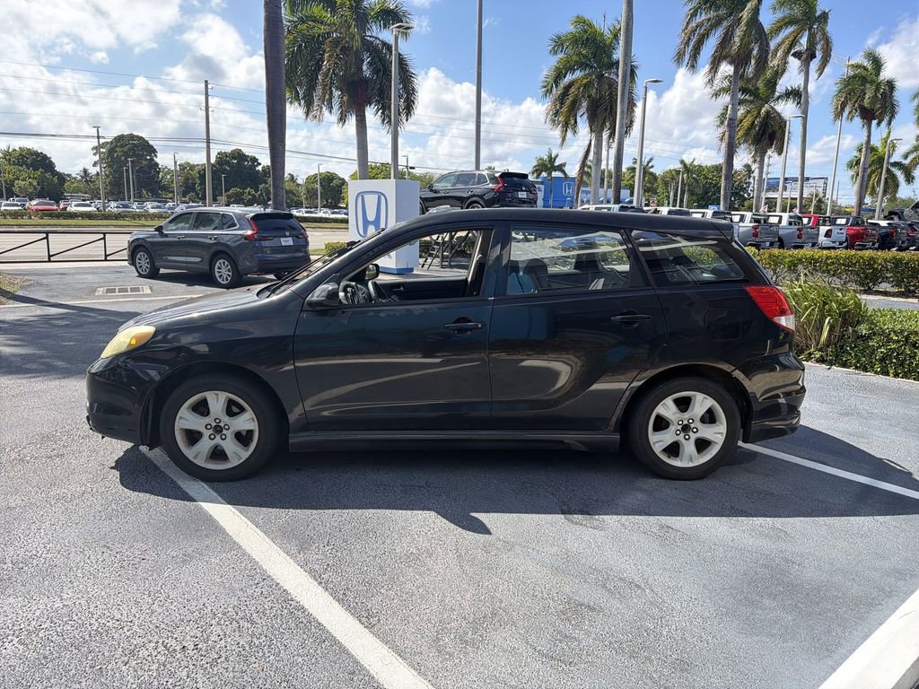 Used 2004 Toyota Matrix FWD image 5