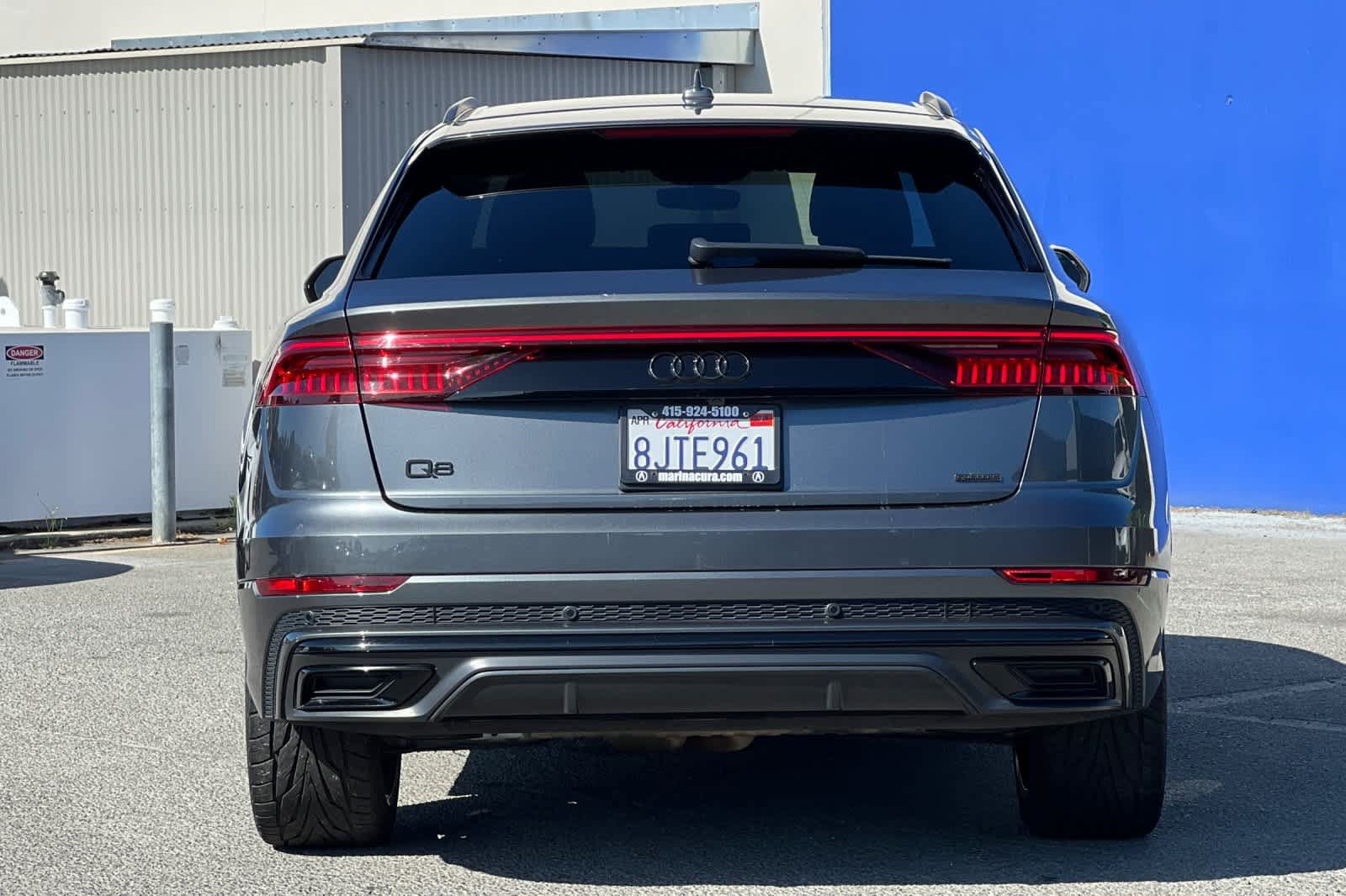 Used 2019 Audi Q8 Premium Plus w/ Premium Plus AWD/4WD image 4