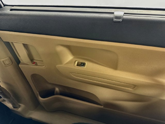Used 2020 Kia Sedona EX FWD image 25