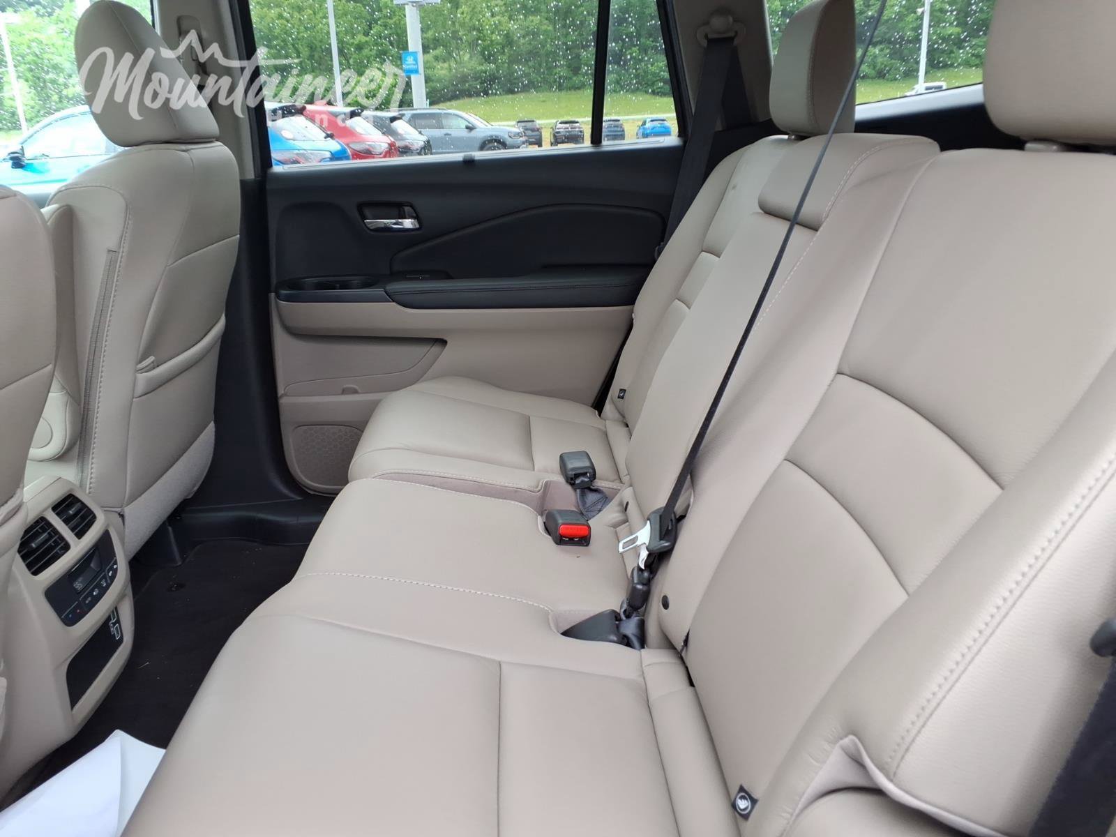 Used 2022 Honda Pilot Special Edition image 13
