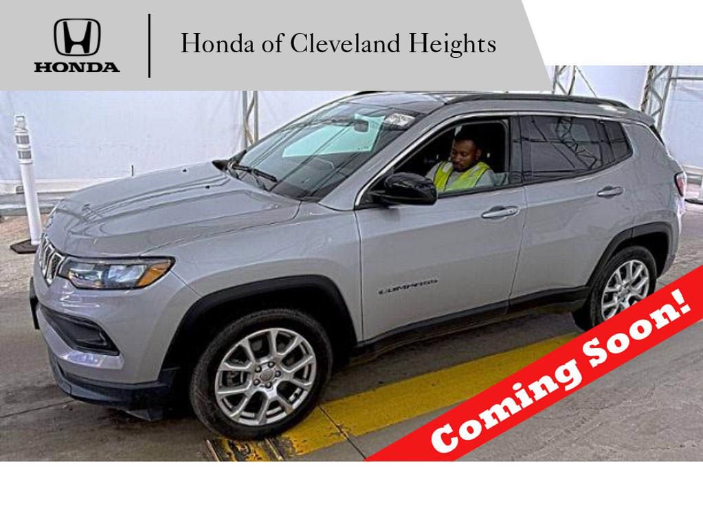 Used 2023 Jeep Compass Latitude AWD/4WD image 1