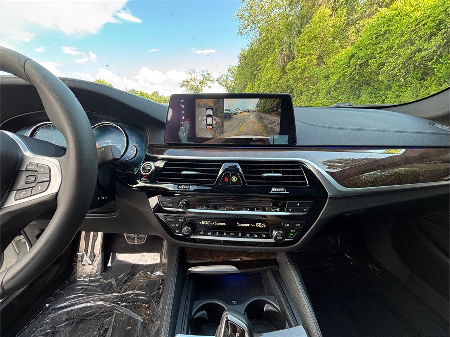 Used 2018 BMW M550i xDrive AWD/4WD image 11
