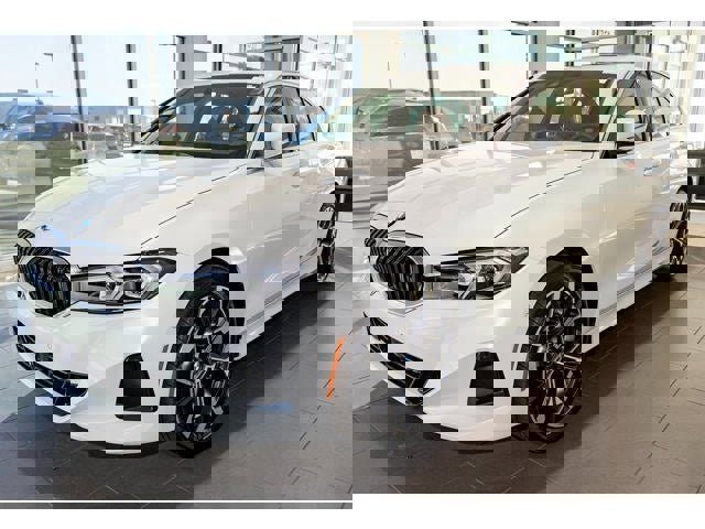 New 2026 BMW 330i xDrive Sedan w/ Premium Package image 43