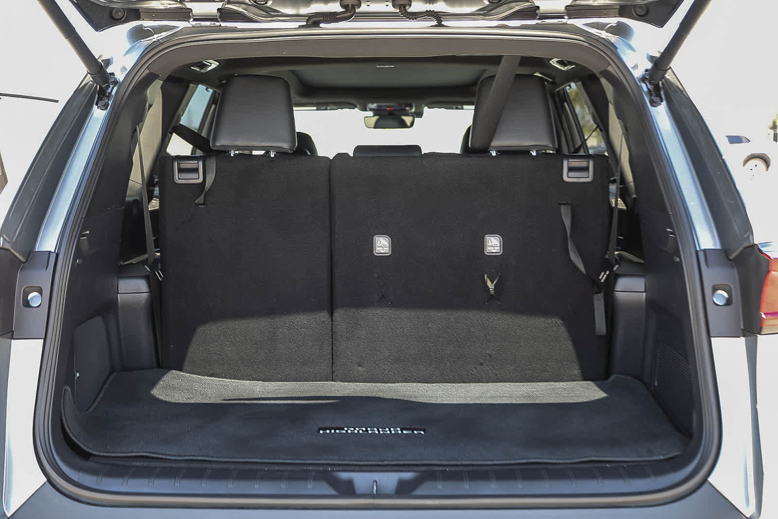 Certified 2025 Toyota Grand Highlander AWD Hybrid image 27