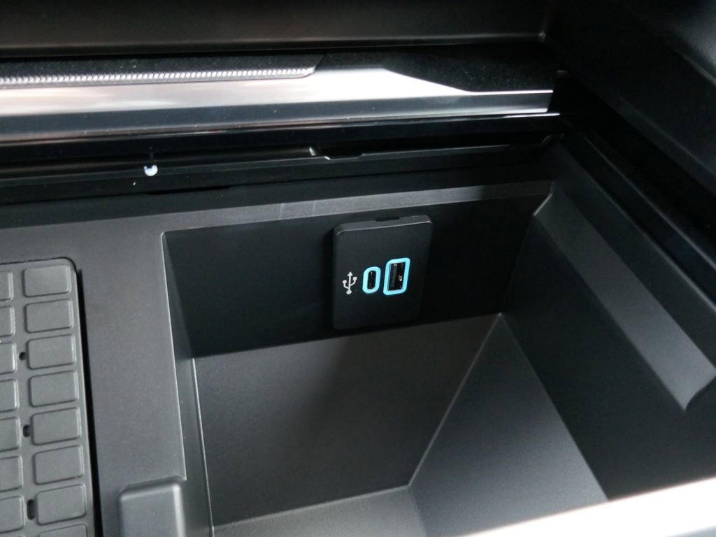 New 2026 Ford F250 Platinum image 30