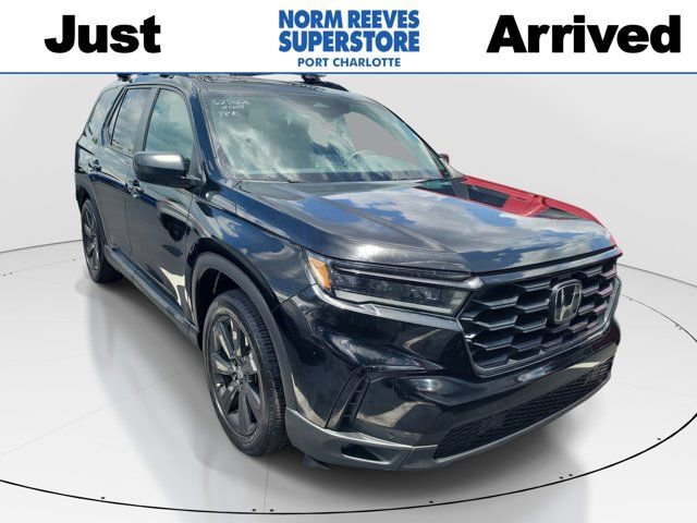 Used 2023 Honda Pilot Sport image 1
