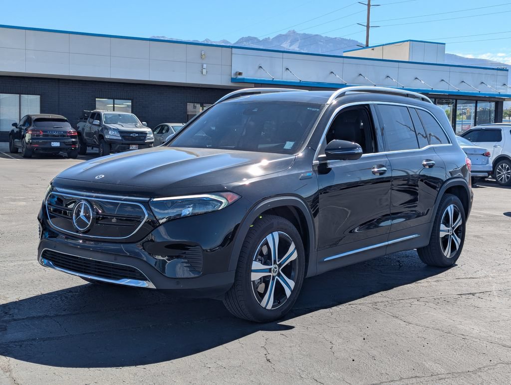 Used 2022 Mercedes-Benz EQB 350 4MATIC image 9