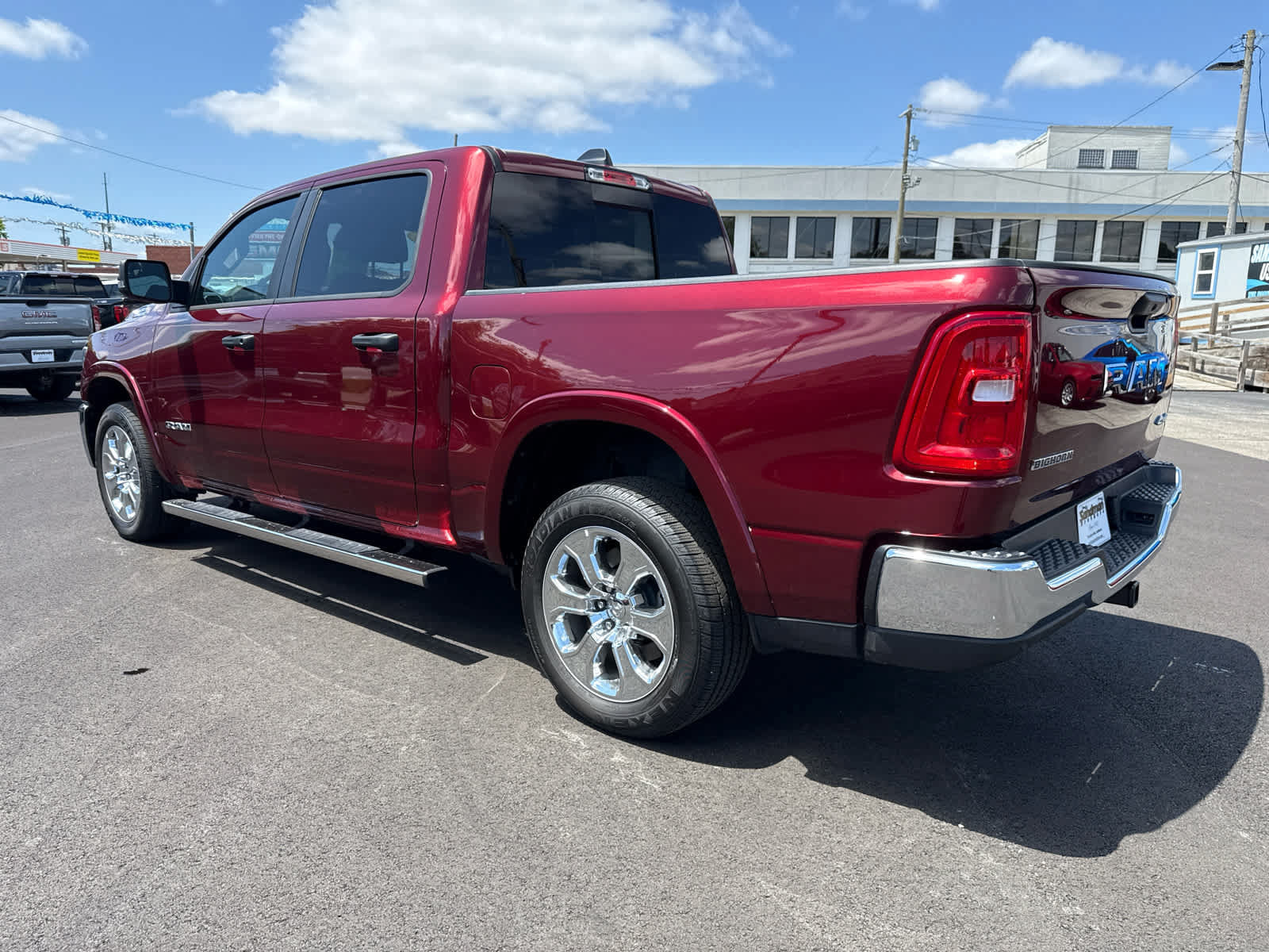 Used 2025 RAM 1500 Big Horn AWD/4WD image 8