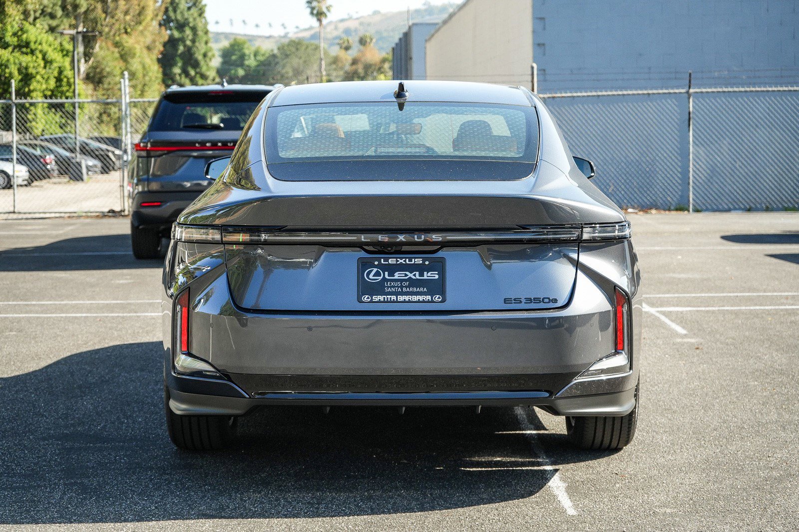 New 2026 Lexus ES 350e FWD image 5
