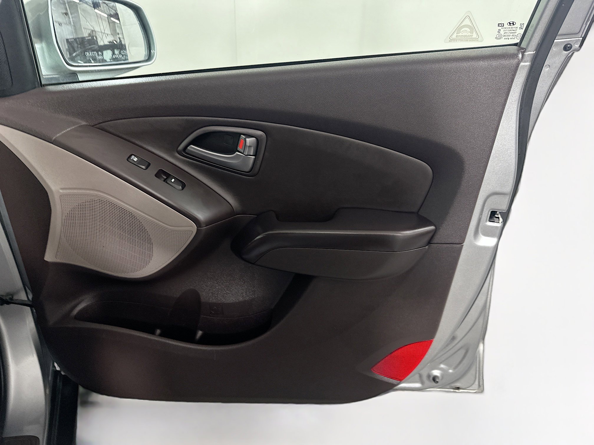 Used 2015 Hyundai Tucson SE image 29