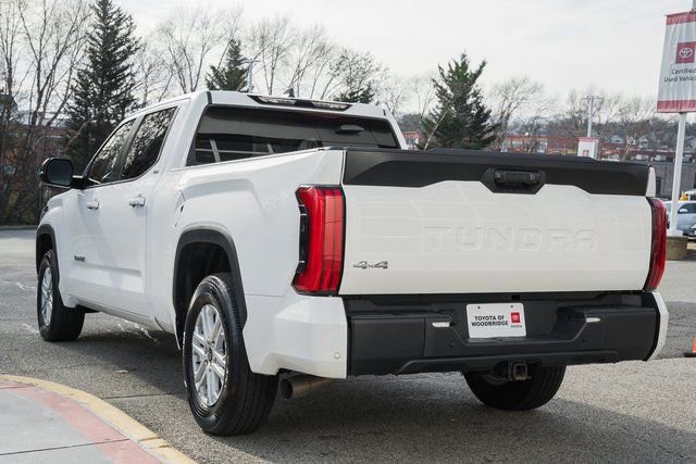 Used 2024 Toyota Tundra SR5 w/ SR5 Premium Package image 5
