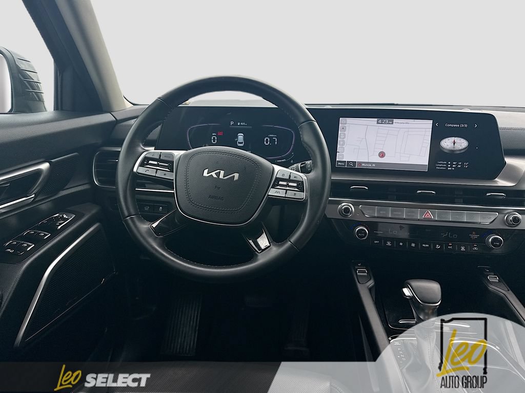 Used 2025 Kia Telluride S AWD/4WD image 26