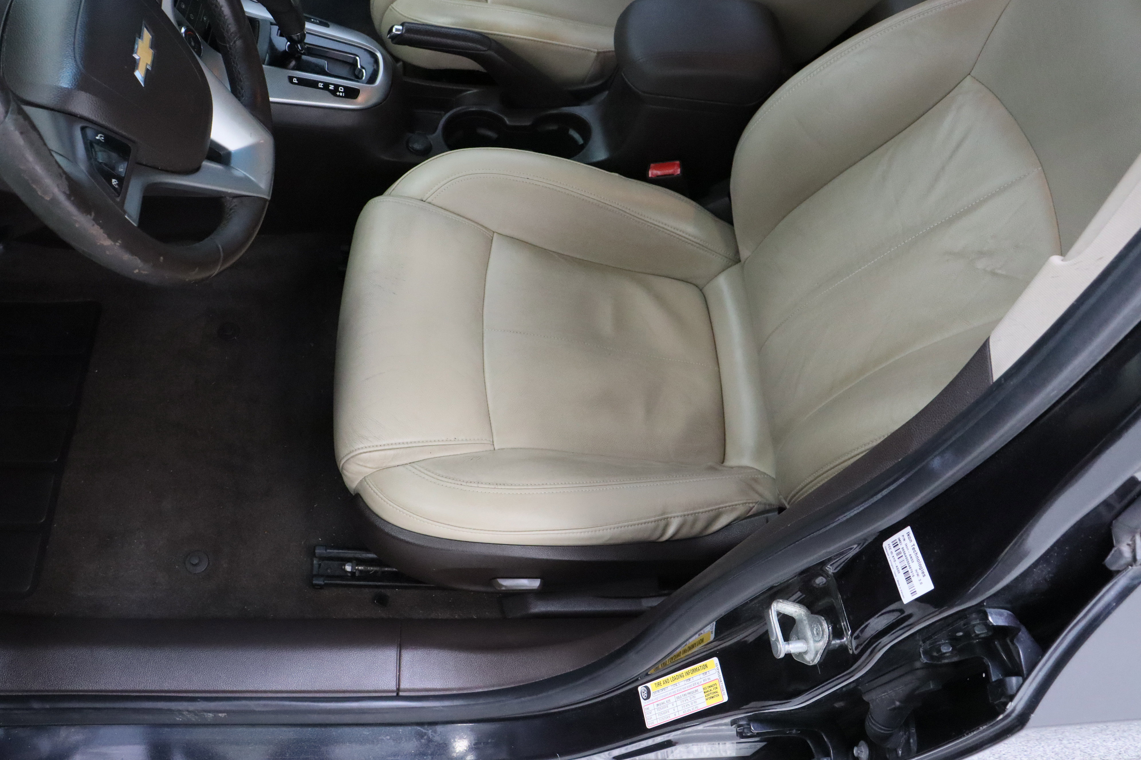 Used 2011 Chevrolet Cruze LTZ image 15