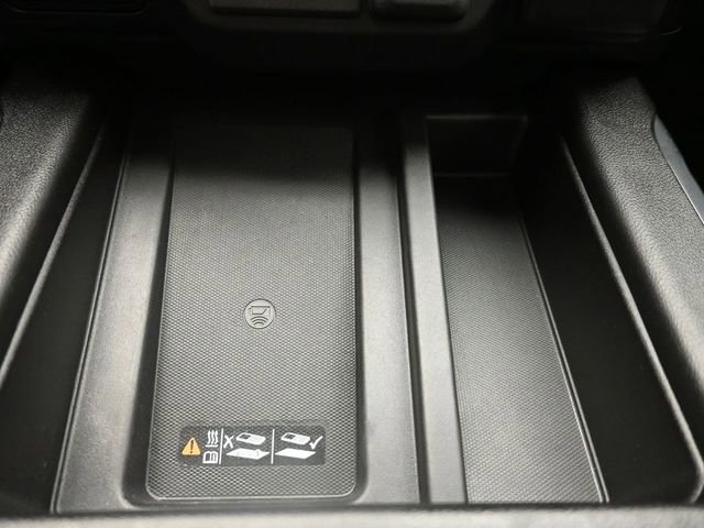 Used 2021 GMC Sierra 2500 AT4 w/ AT4 Premium Plus Package AWD/4WD image 33