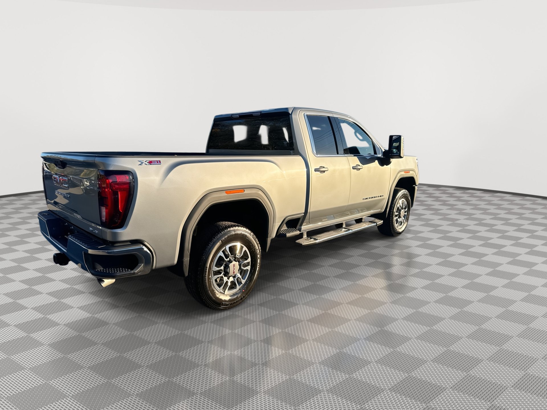 New 2026 GMC Sierra 2500 SLE w/ SLE Value Package; AWD/4WD image 8