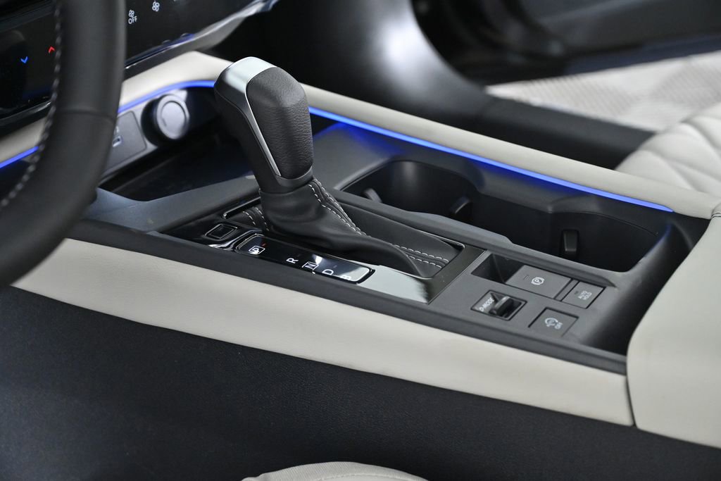 New 2026 Nissan Sentra SL w/ Floor Mat Package image 17