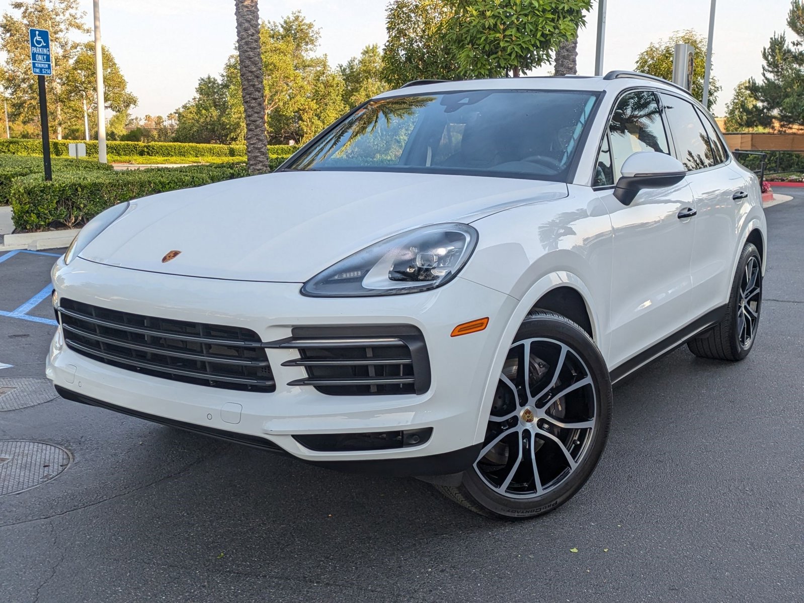 Certified 2023 Porsche Cayenne Platinum Edition