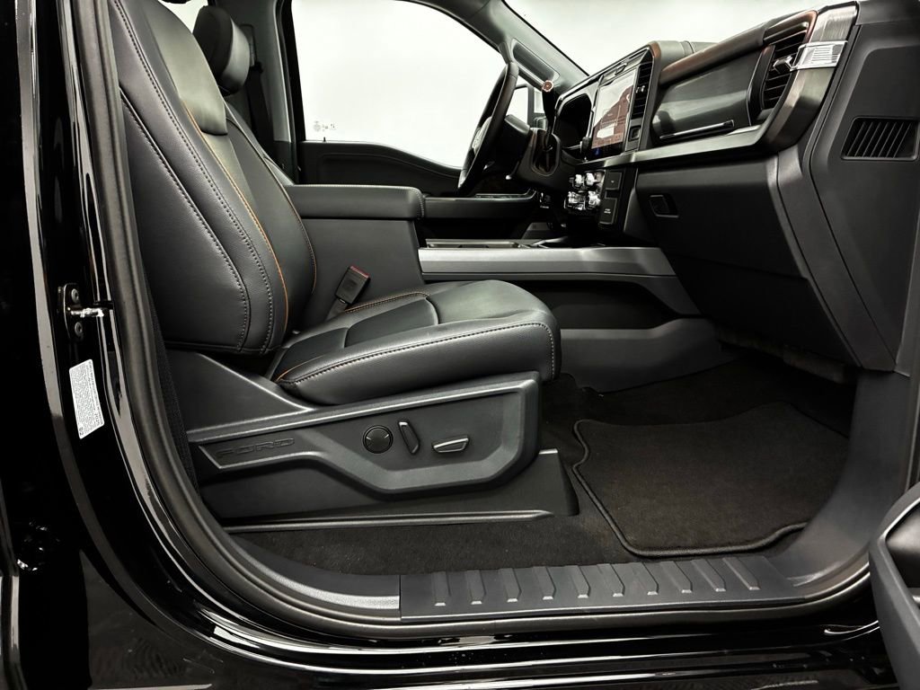 New 2026 Ford F250 Lariat image 30