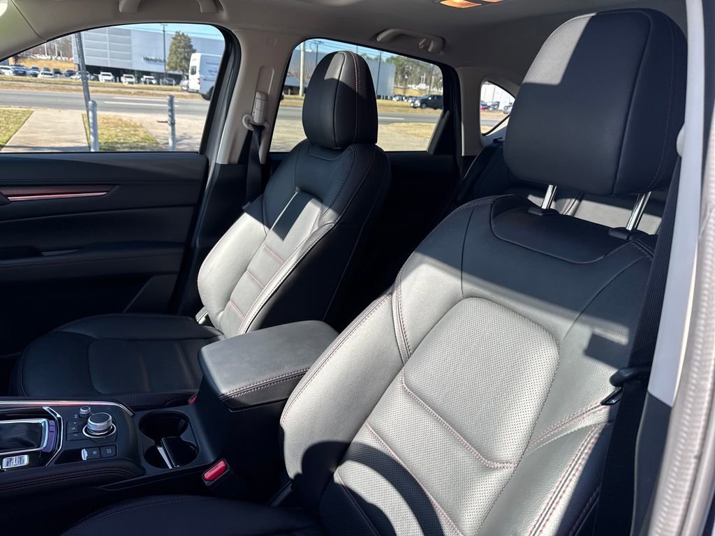 Certified 2023 MAZDA CX-5 Carbon Edition image 9