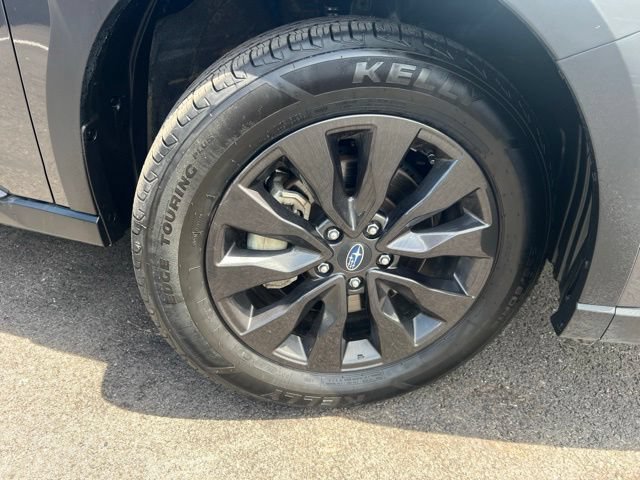 Used 2025 Subaru Outback Onyx Edition AWD/4WD image 35