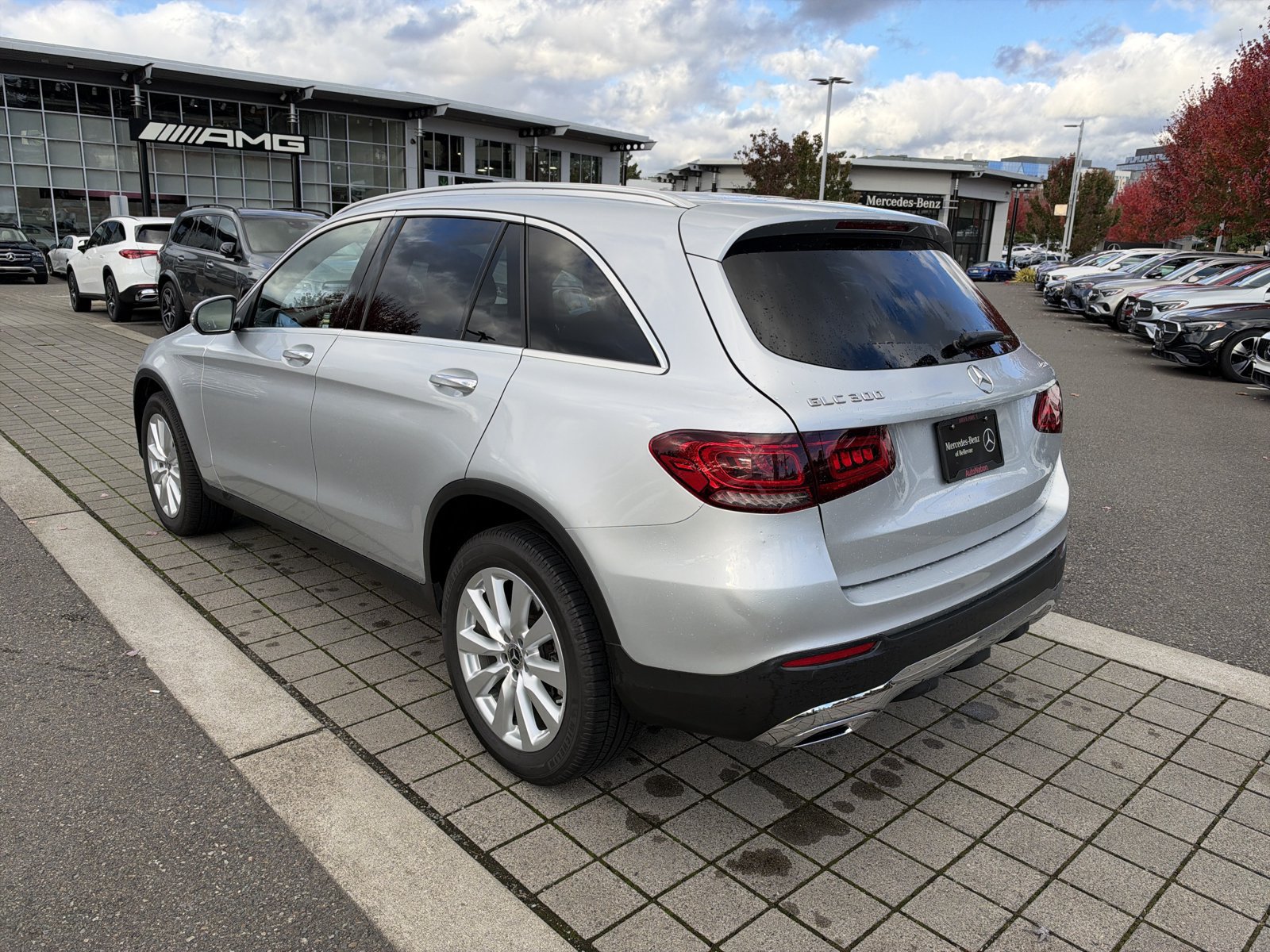 Used 2020 Mercedes-Benz GLC 300 4MATIC image 7