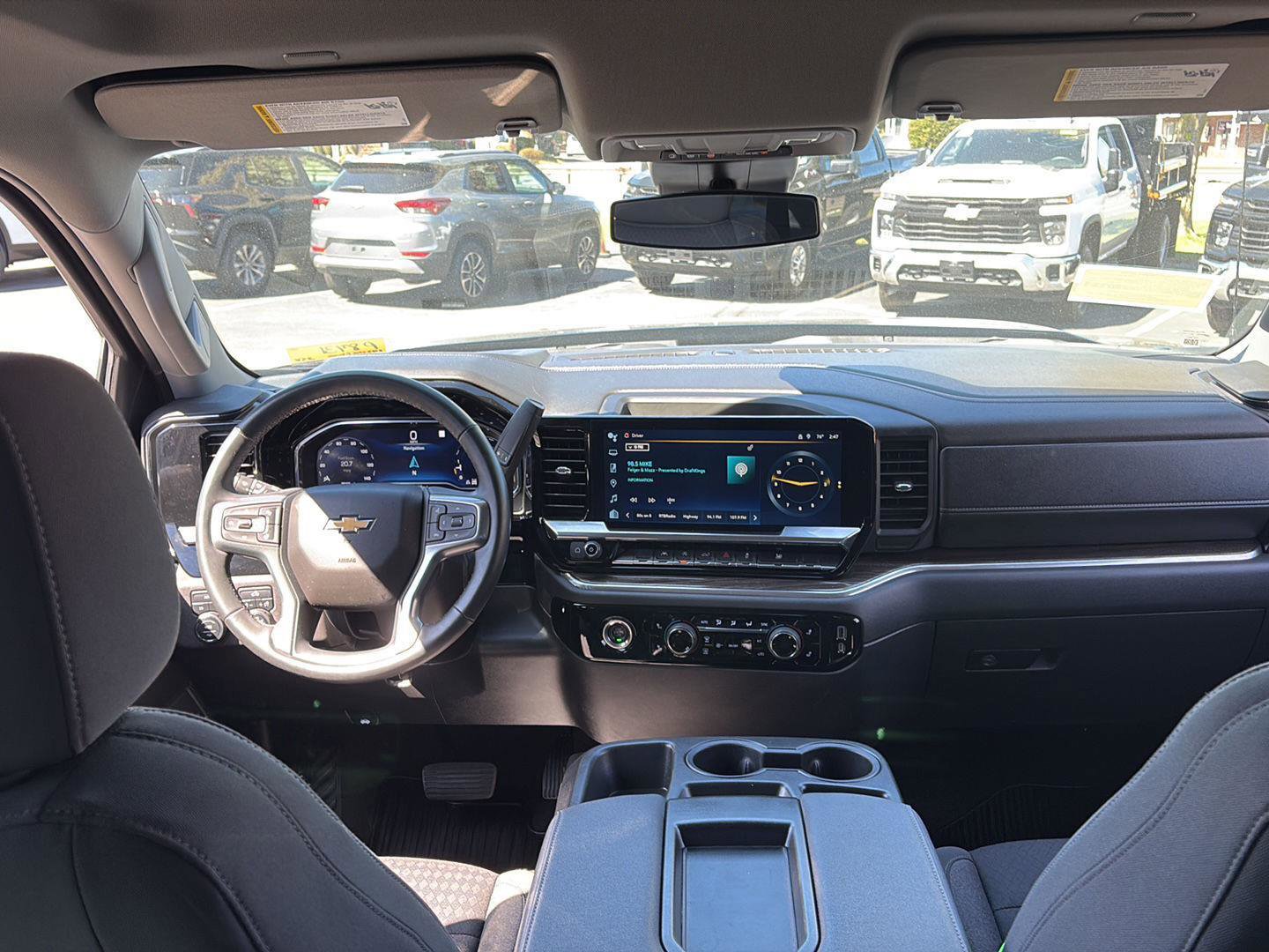 Certified 2023 Chevrolet Silverado 1500 LT AWD/4WD image 12