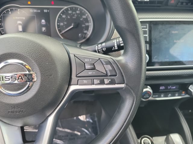 Used 2019 Nissan Kicks SV FWD image 22