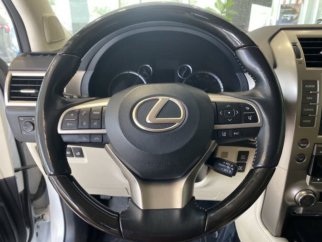 Used 2021 Lexus GX 460 Premium w/ Premium Package AWD/4WD image 16