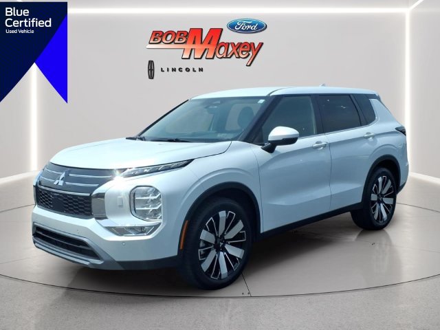 Used 2025 Mitsubishi Outlander SE