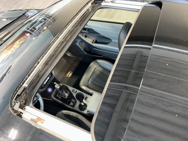 Used 2024 Subaru Crosstrek 2.5i Wilderness image 33