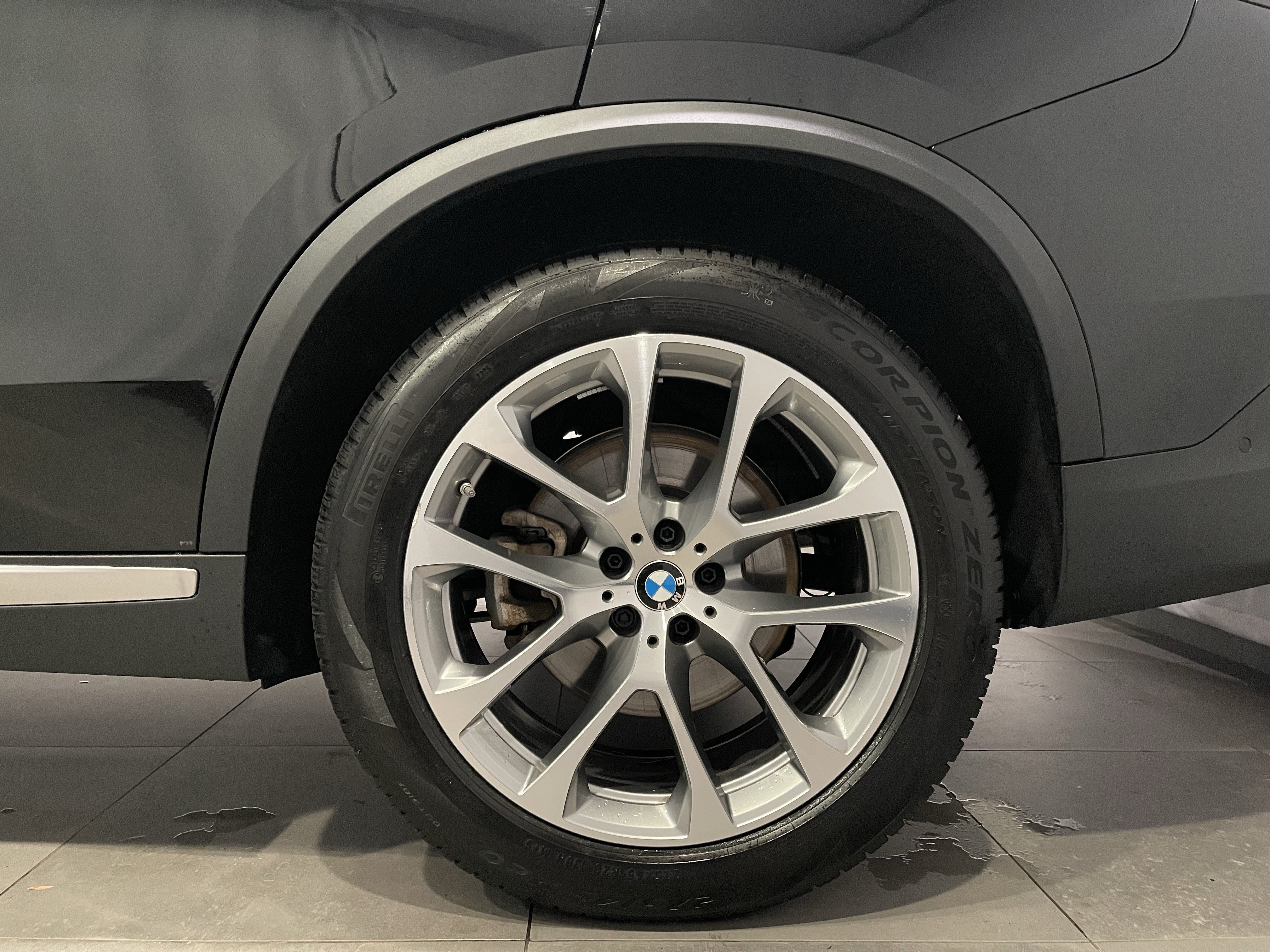 Used 2026 BMW X5 xDrive40i w/ Climate Comfort Package AWD/4WD image 8