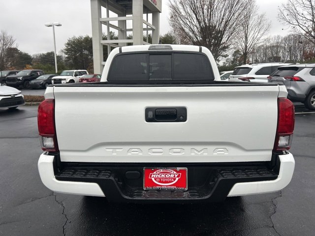 Used 2022 Toyota Tacoma SR image 6