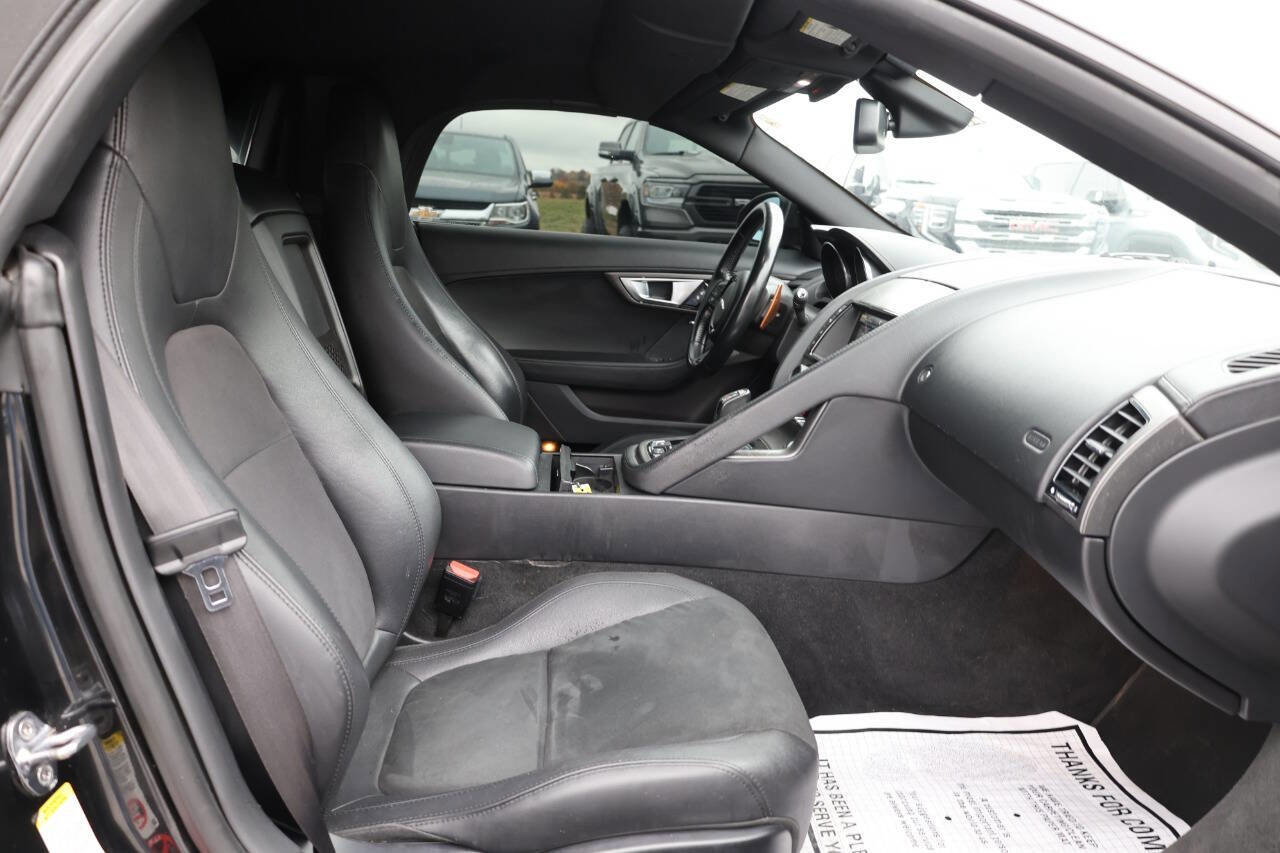 Used 2016 Jaguar F-TYPE S image 15