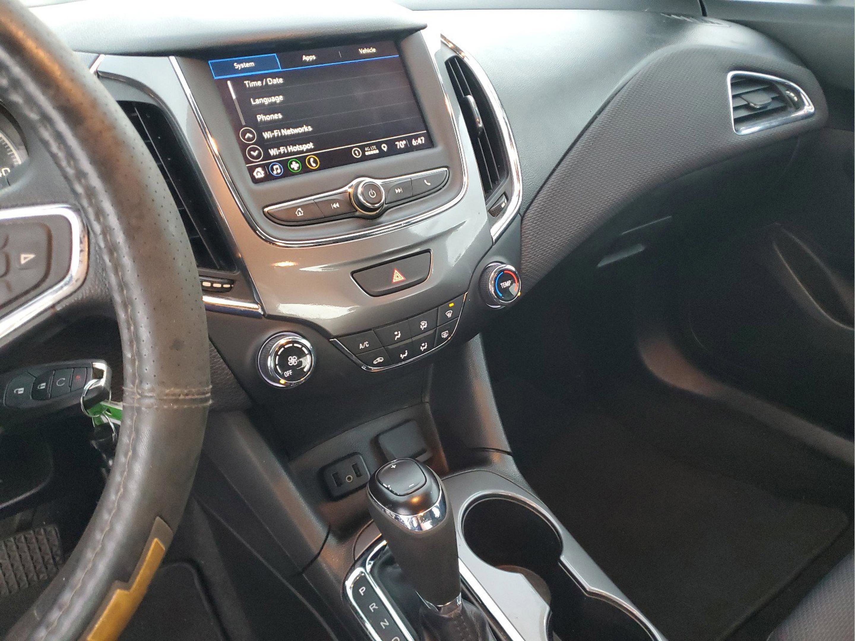 Used 2019 Chevrolet Cruze LS w/ LS Convenience Package image 22