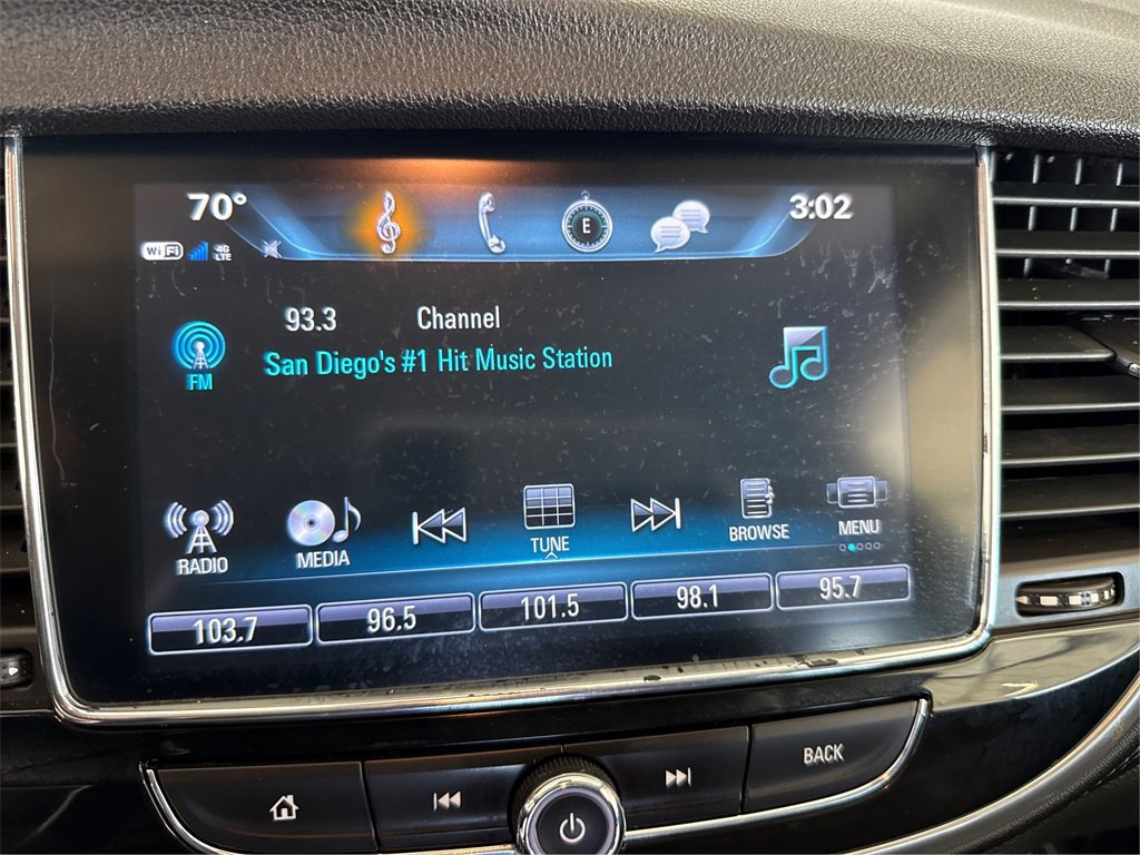 Used 2020 Buick Encore Essence image 21