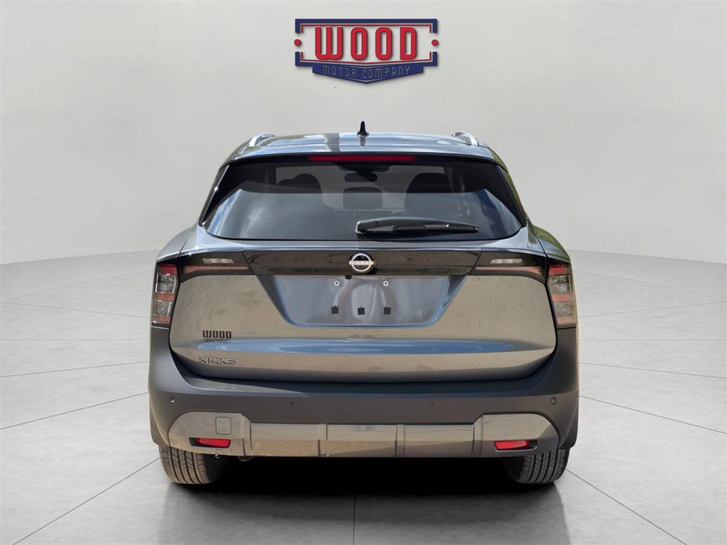 New 2026 Nissan Kicks SV image 3