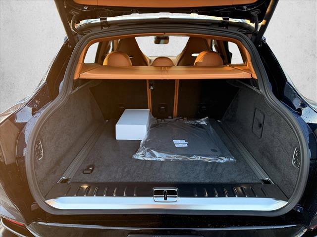 New 2026 Aston Martin DBX 707 AWD/4WD image 5