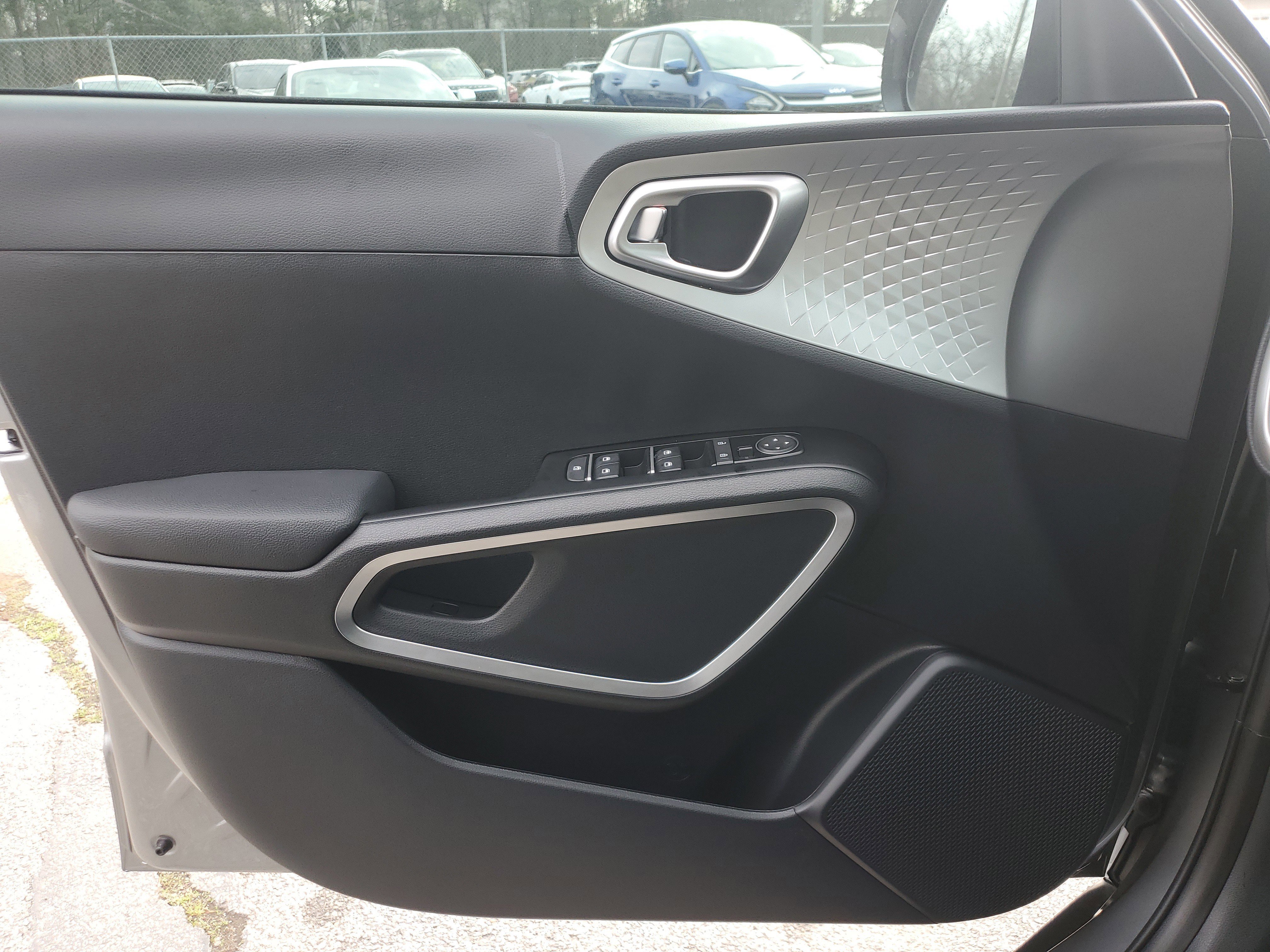 New 2025 Kia Soul LX image 29