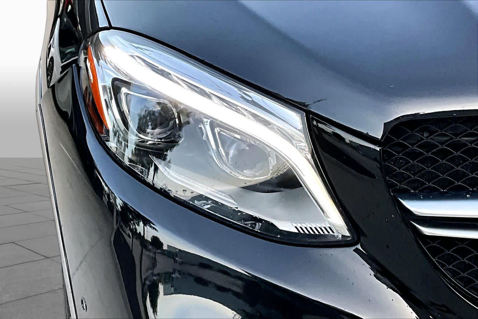 Used 2018 Mercedes-Benz GLE 63 AMG 4MATIC image 30