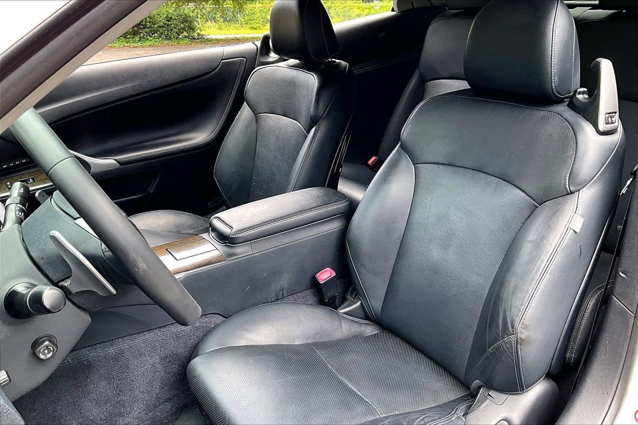 Used 2014 Lexus IS 250C w/ Luxury Package RWD image 17