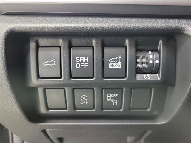 Used 2023 Subaru Forester Premium image 21