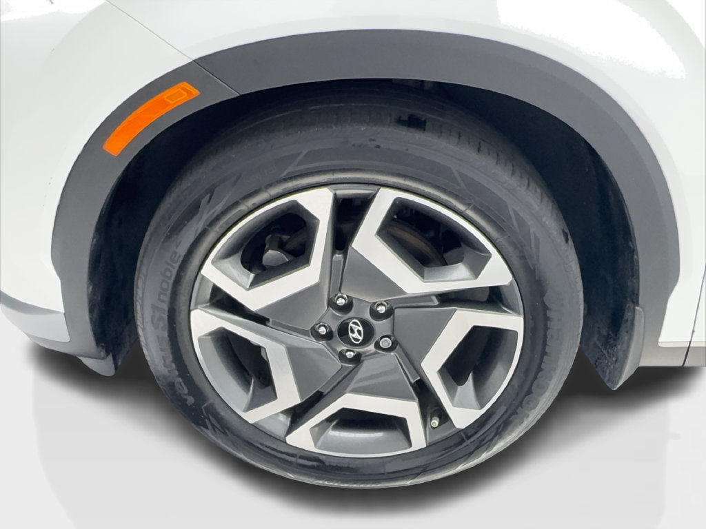 Used 2024 Hyundai Palisade Limited FWD image 14