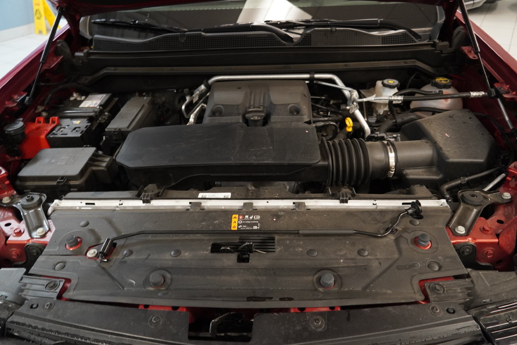 Used 2025 Chevrolet Colorado LT w/ LT Convenience Package AWD/4WD image 40