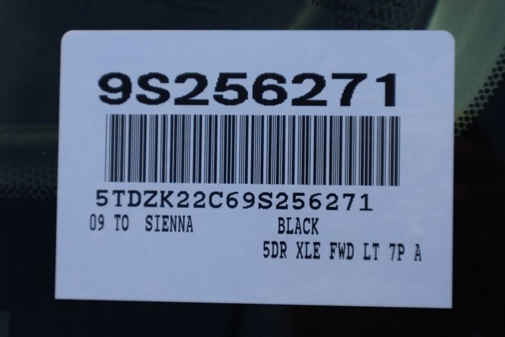 Used 2009 Toyota Sienna XLE FWD image 7