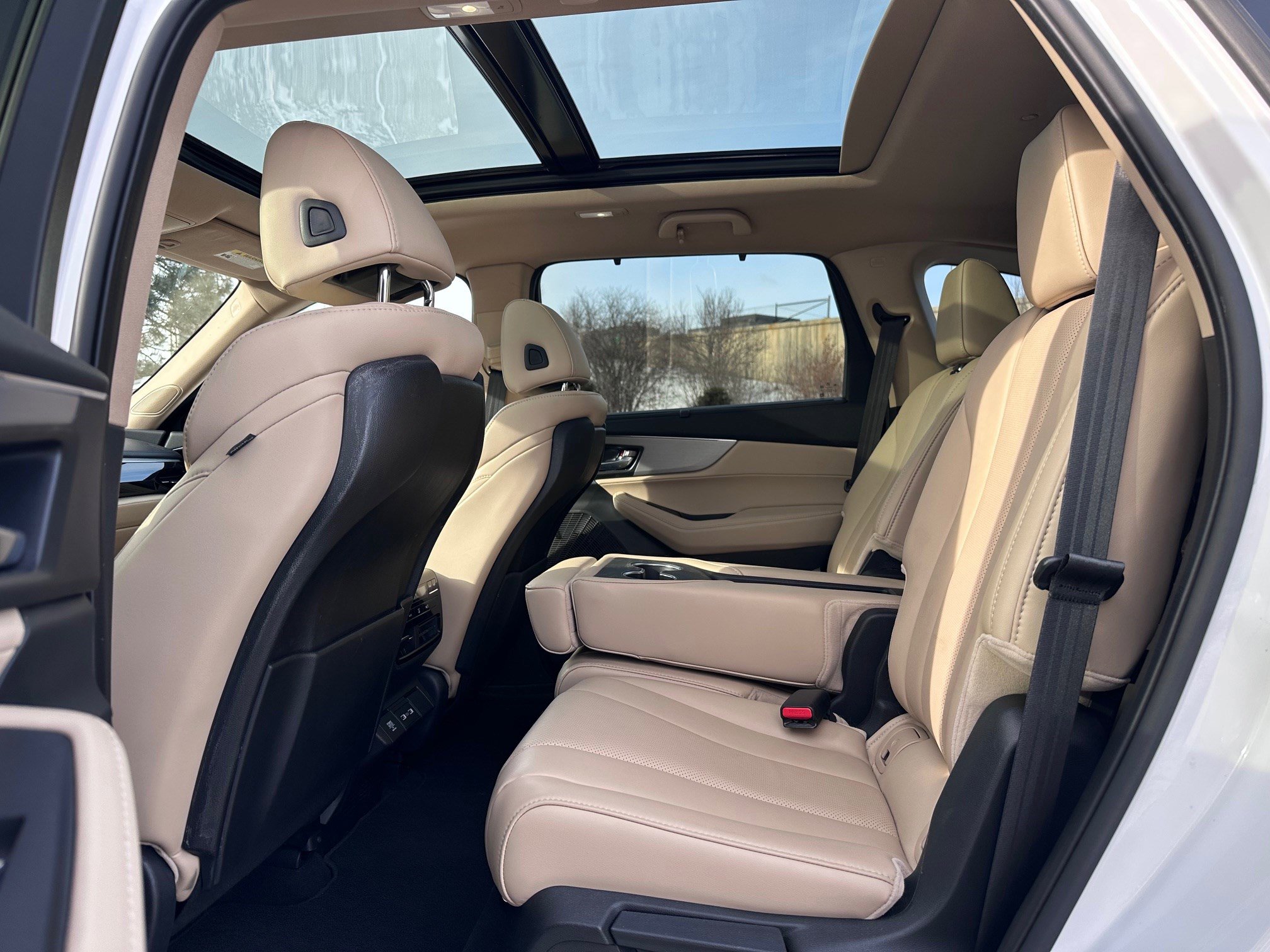 Used 2022 Acura MDX SH-AWD w/ Technology Package image 11